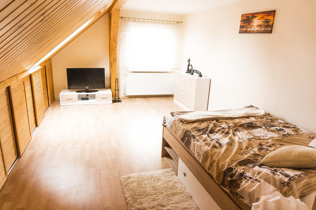 Apartament Przy Basztowej Apartment Drawsko Pomorskie Ngoại thất bức ảnh