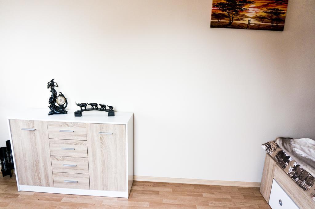 Apartament Przy Basztowej Apartment Drawsko Pomorskie Ngoại thất bức ảnh